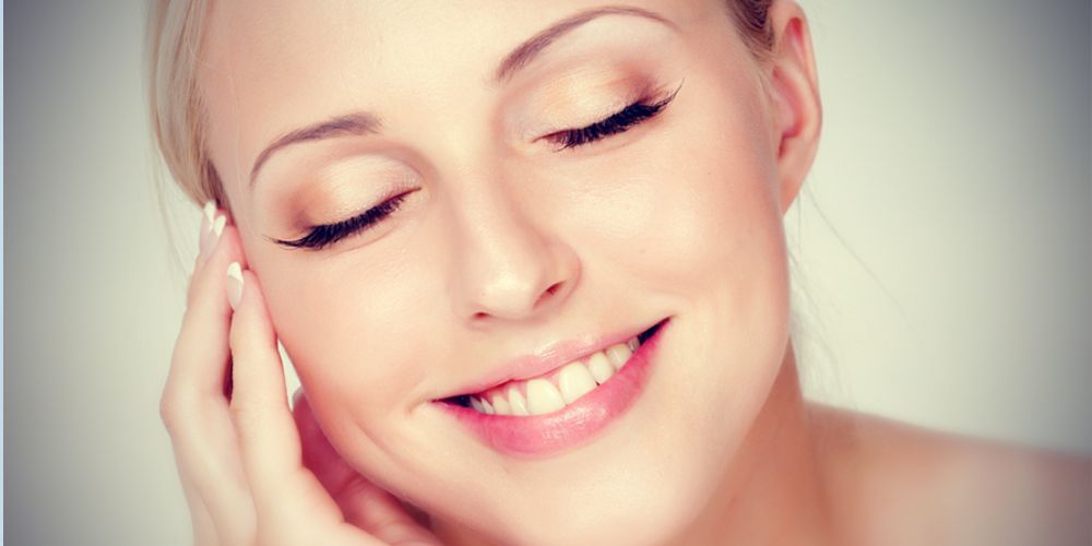 How To Properly Cleanse Your Face 6 Steps To Follow Grace Glamour