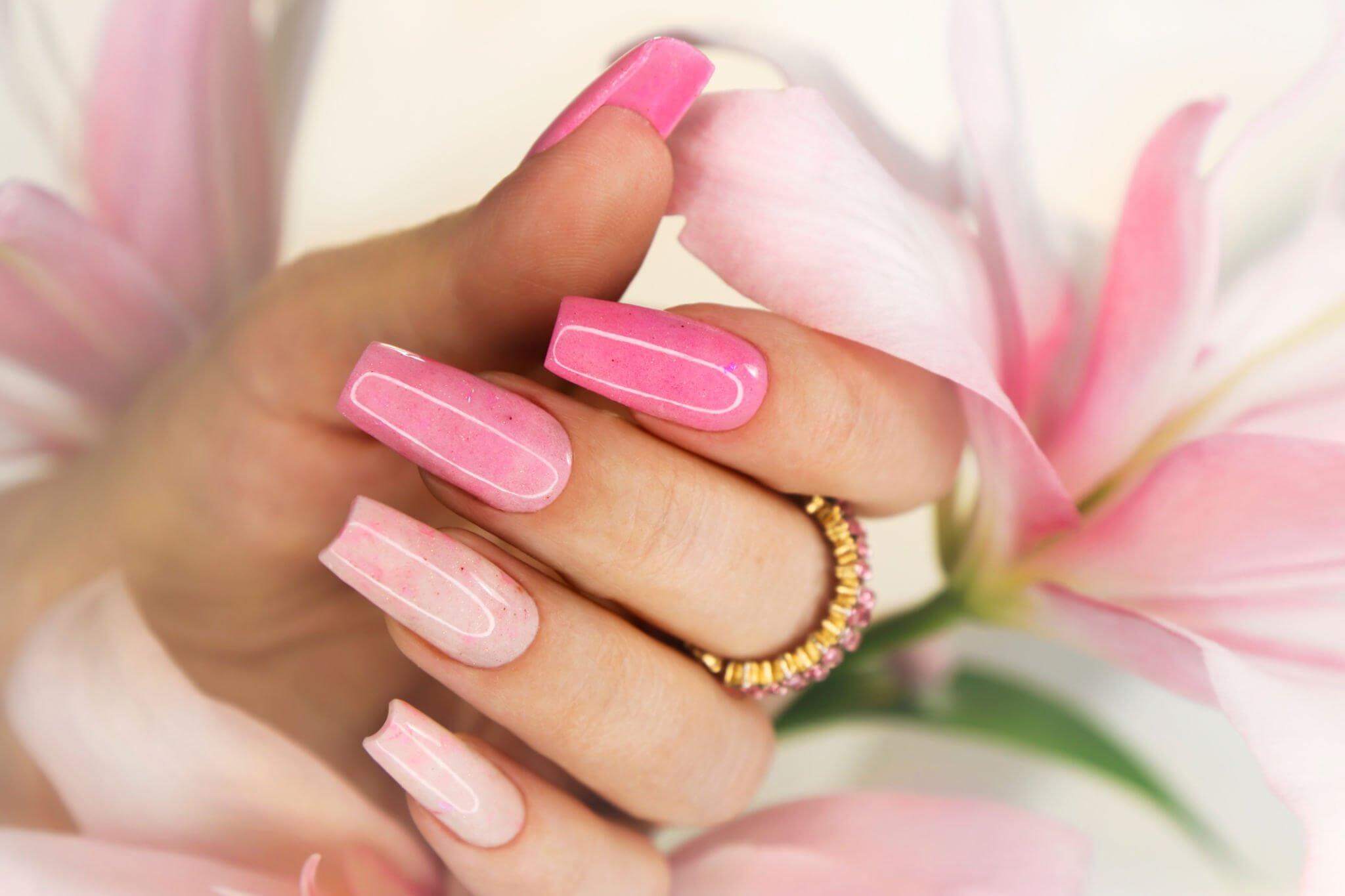 women's nail art design pink color