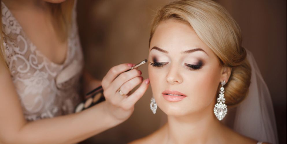 Talk with Grace & Glamour about: Flawless Bridal Makeup