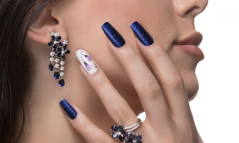 Customized Nail Extensions: Tailoring Length and Shape to Your Preferences